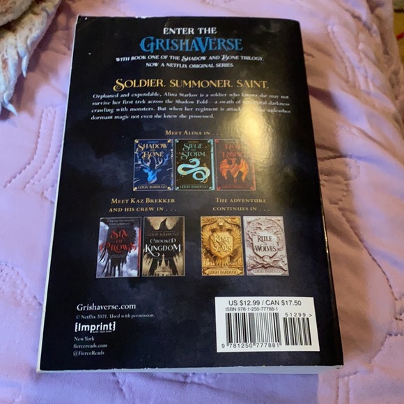 Shadow and bone book New - Picture 2 of 2
